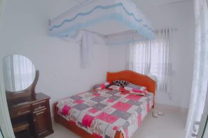Cần bán nhà kiệt Thanh Vinh